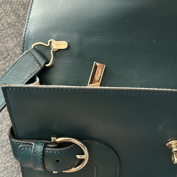 Vintage Salvatore Ferragamo shoulder bag - Picture 10 of 14